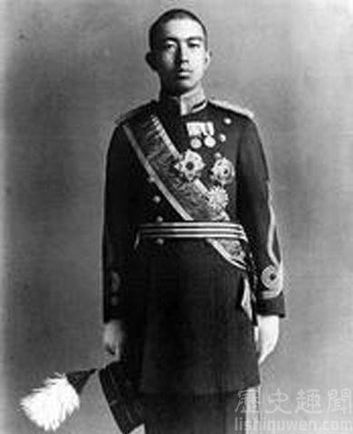 明治天皇